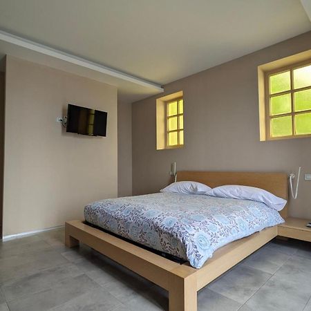 Lake View Cottage Beach Орта Сан Джулио Екстериор снимка